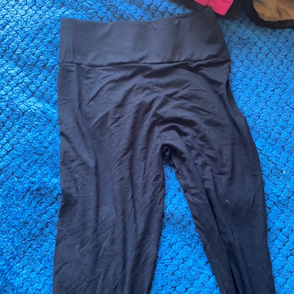 Black asos leggings in 4